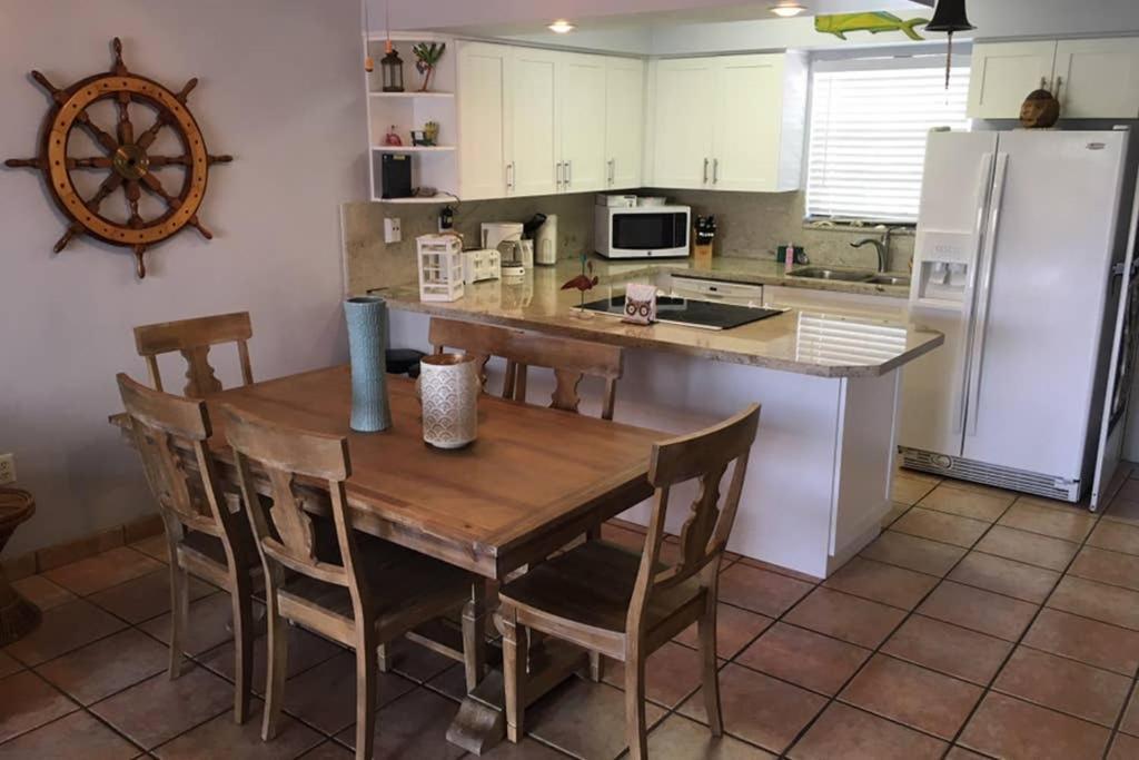 Licensed Mgr - 2/2 Villa - Oceanfront Beach Resort - Saltwater Lagoon & Marina! Key Largo Esterno foto