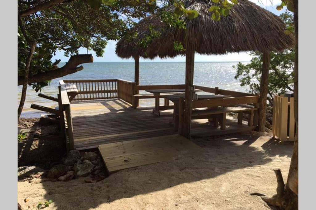 Licensed Mgr - 2/2 Villa - Oceanfront Beach Resort - Saltwater Lagoon & Marina! Key Largo Esterno foto
